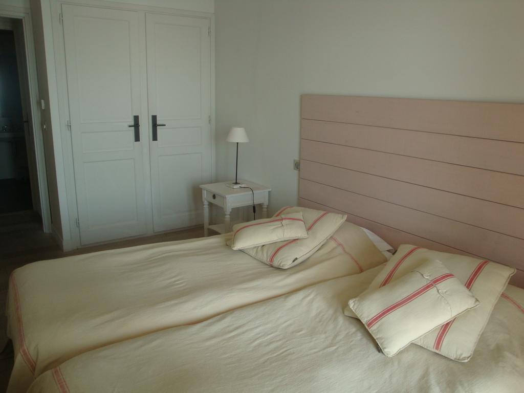 Port Rive Gauche Ostrea Apartment